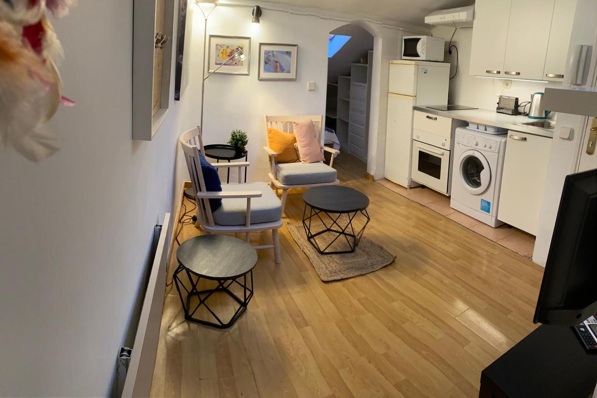 San Bernabe, Apartamento Para 2 En Las Vistillas Junto A Metro Puerta De Toledo Madrid Extérieur photo